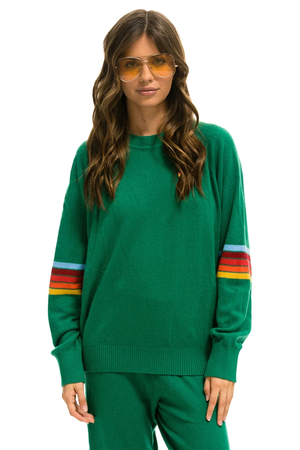 Casual Choice RAINBOW STRIPE SLEEVE UNISEX CASHMERE LIGHT SWEATER - AMAZON