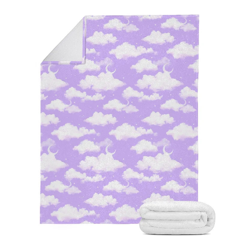 Fashionable And Versatile Cloudy Sky Blanket (Lavender)