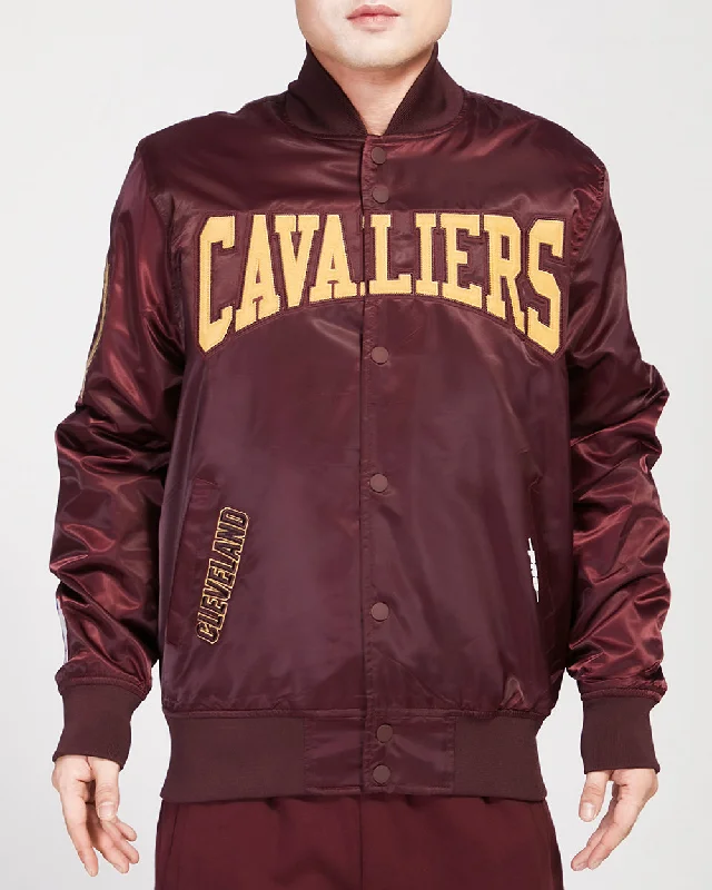 Free And Comfortable NBA CLEVELAND CAVALIERS CREST EMBLEM MEN'S SATIN JACKET (WINE)