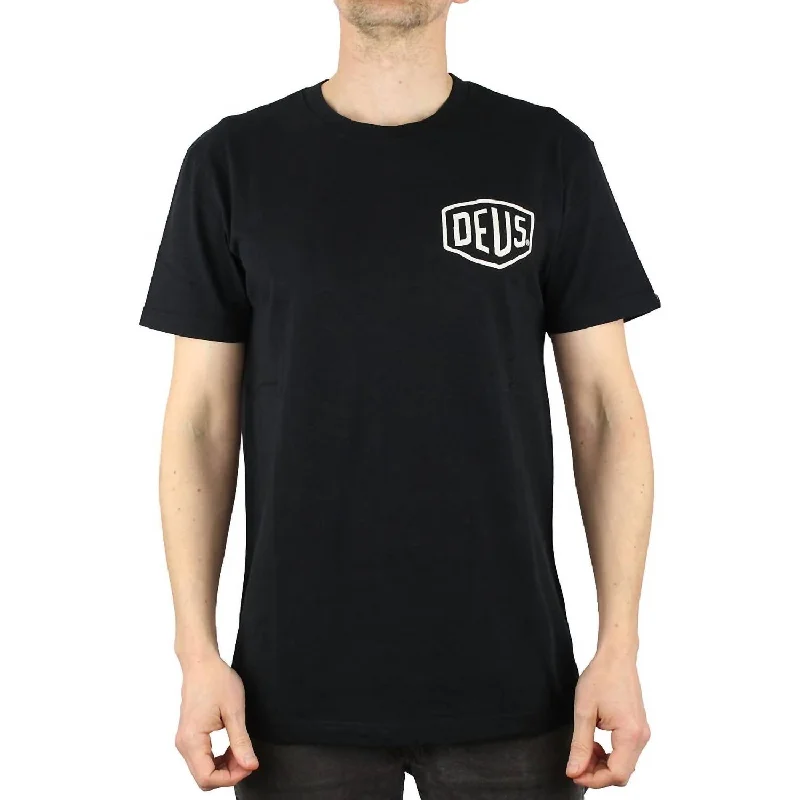 Comfortable Fashion Tokyo Address Tee In Black