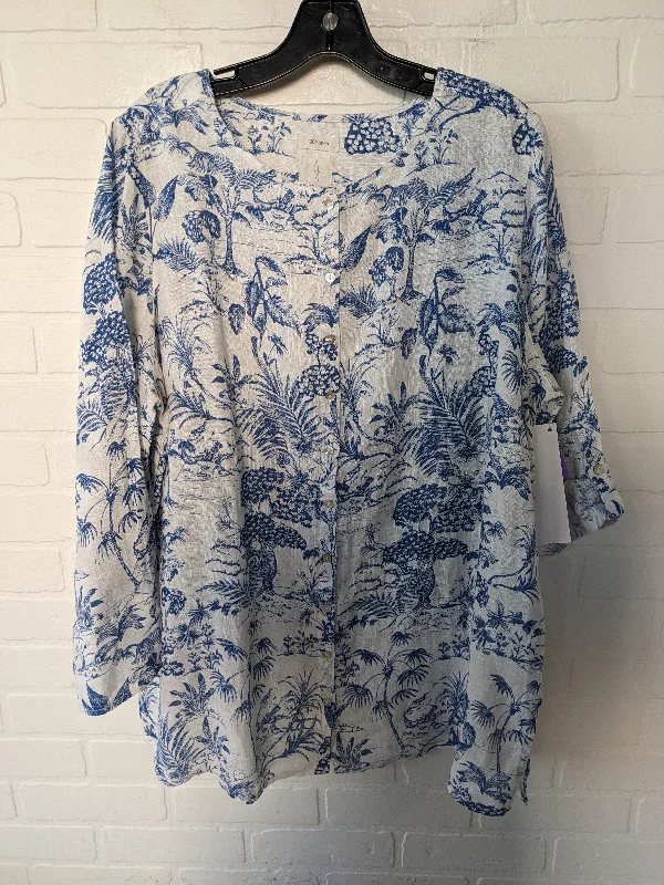 Comfortable Series Blue & White Top 3/4 Sleeve Joie, Size 1x