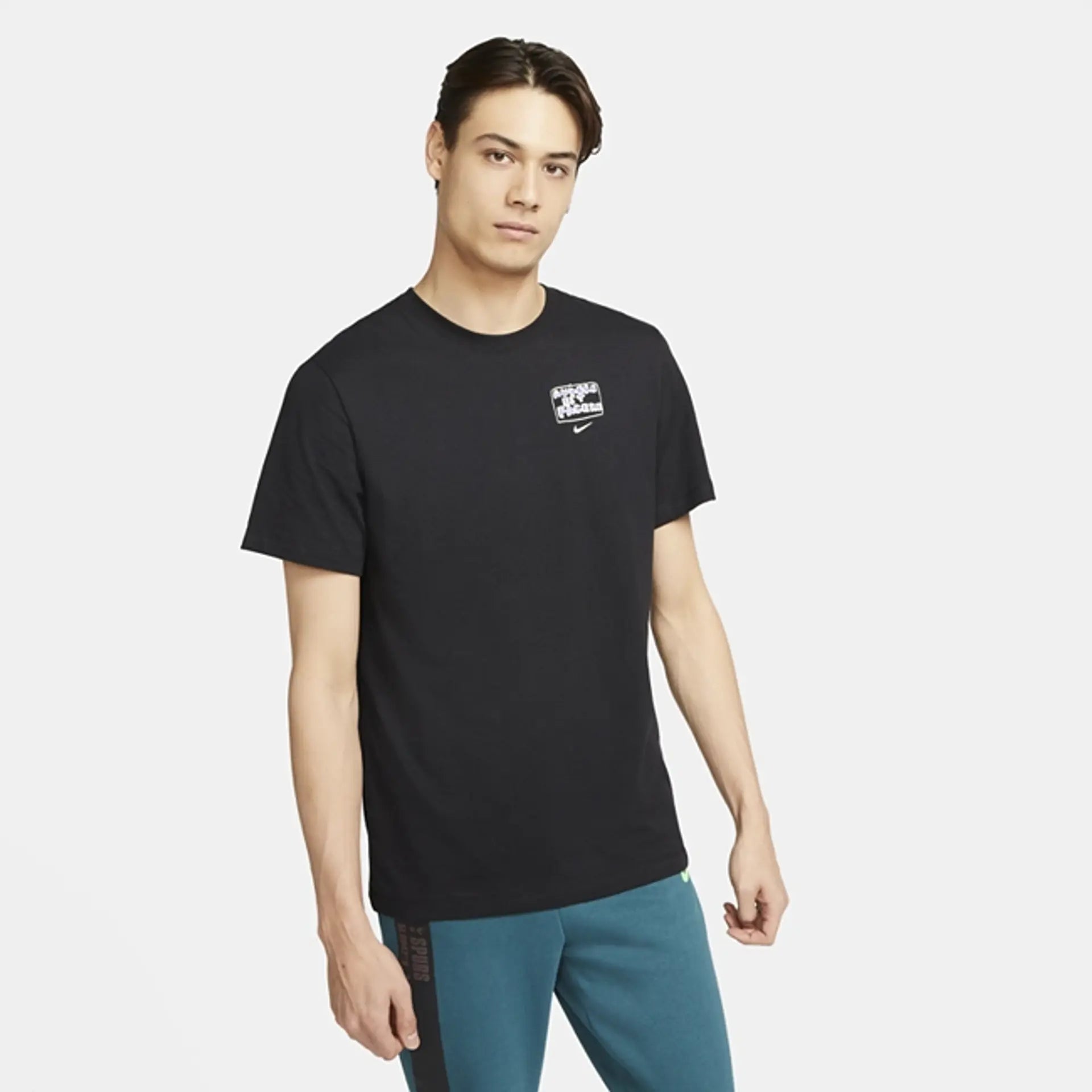 Fashionable Inner Wear Nike Tottenham T-Shirt Ignite
