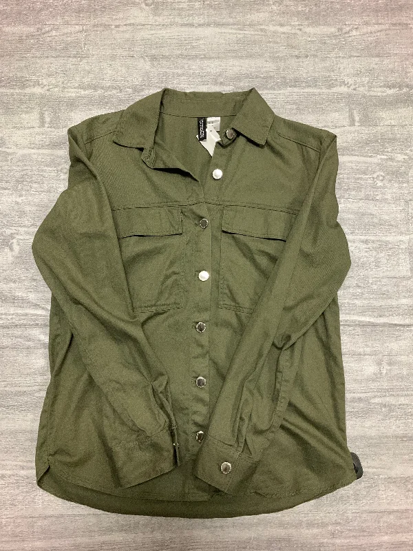 Fashion And Simplicity Top Long Sleeve By Divided In Green, Size: Xs
