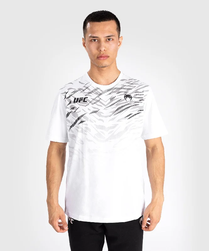 Soft Layers UFC Fusion by Venum Men’s Replica Short Sleeve T-Shirt - White