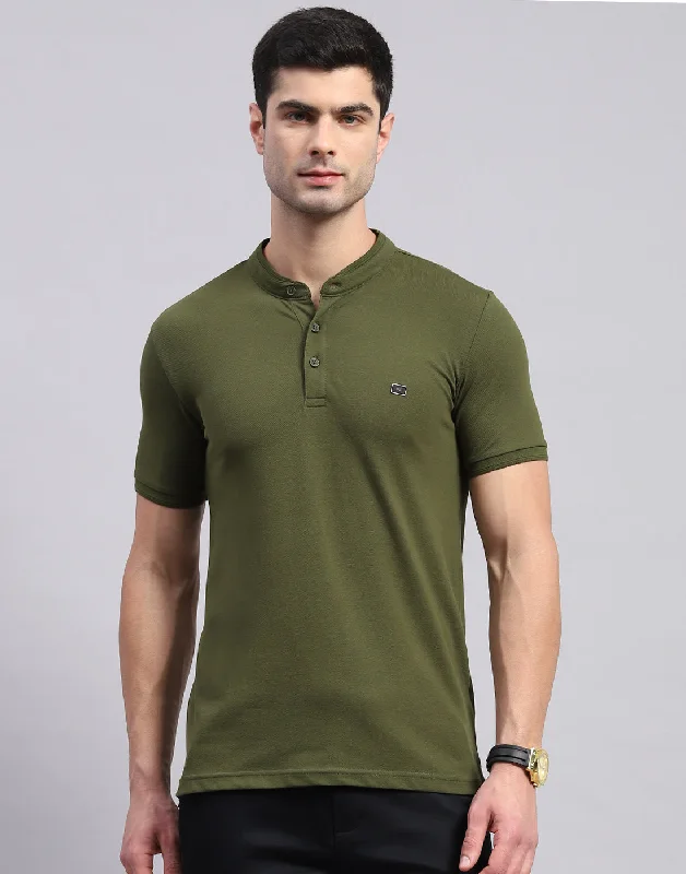 Versatile Itinerary Men Olive Printed Mandarin Collar Half Sleeve T-Shirt