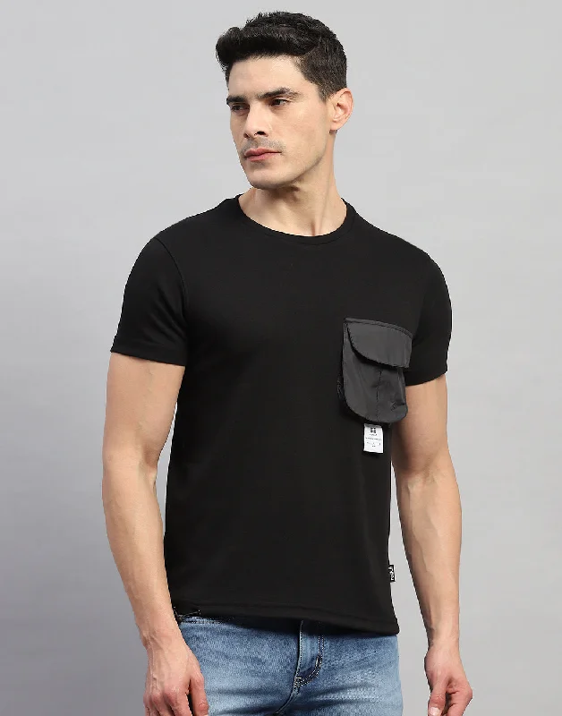 Retro Prints Men Black Solid Round Neck Half Sleeve T-Shirt