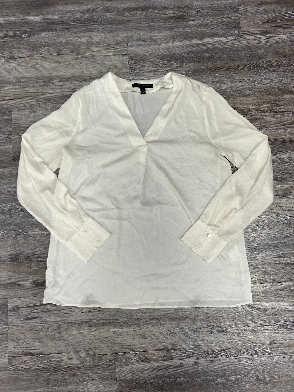 Trendy Casuals Top Long Sleeve By Banana Republic In Cream, Size: S