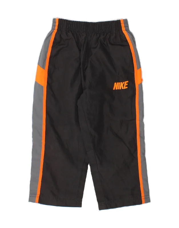 Soft Comfort Wear NIKE Baby Boys Graphic Tracksuit Trousers 18-24 Months Grey Colourblock Soft Comfort Wear NIKE Baby Boys Graphic Tracksuit Trousers 18-24 Months Grey Colourblock