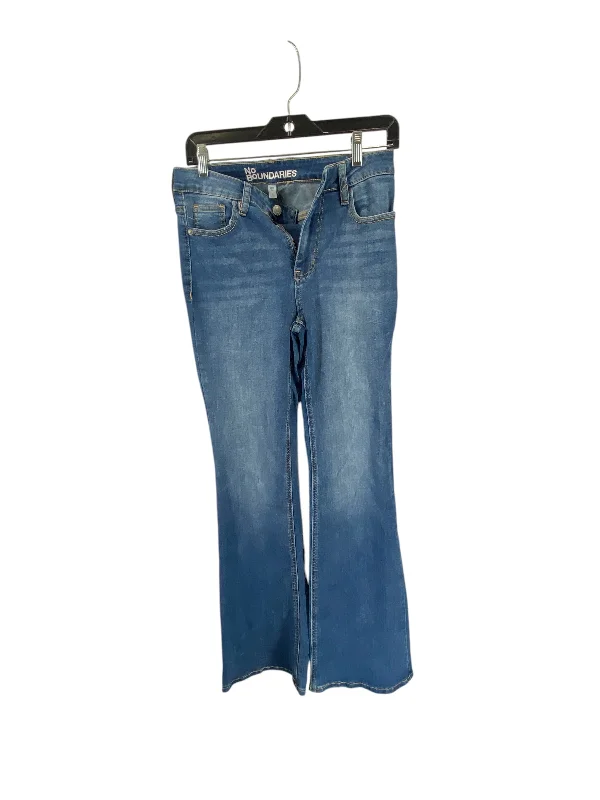 Ultra-lightweight Jeans Flared By No Boundaries In Blue Denim, Size: 6