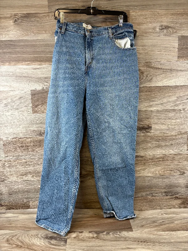 Must-have For Fashion Jeans Straight By Abercrombie And Fitch In Blue Denim, Size: 18