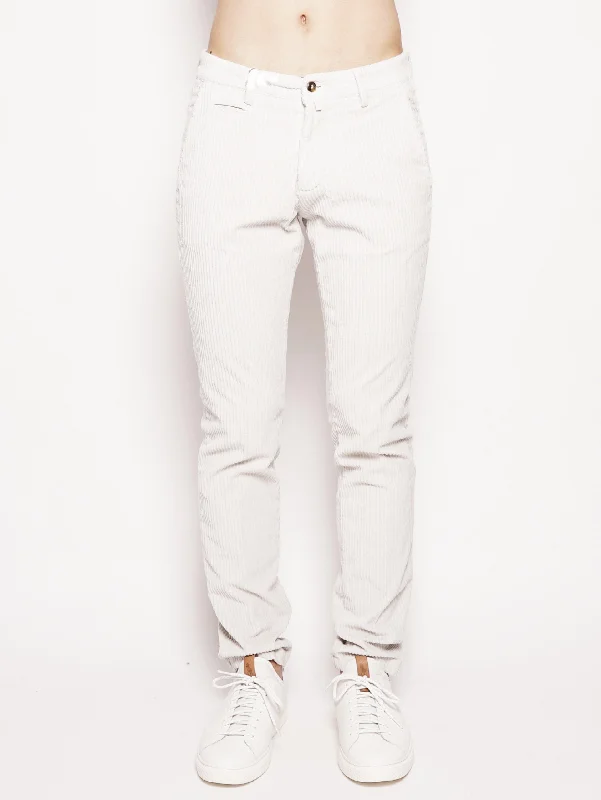 Fashion Must-have Pantalone in Velluto a Coste Crema