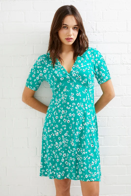 Cute Style Floral V-Neck Flippy Dress